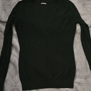 Express Women's Classic Black V-Neck Sweater